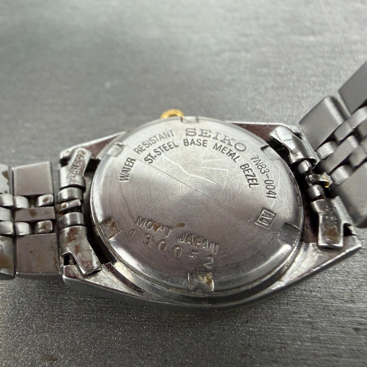Seiko Watch Women 25mm White Dial Two Tone Daydate Round 7n83-0041 New Batt 87B9