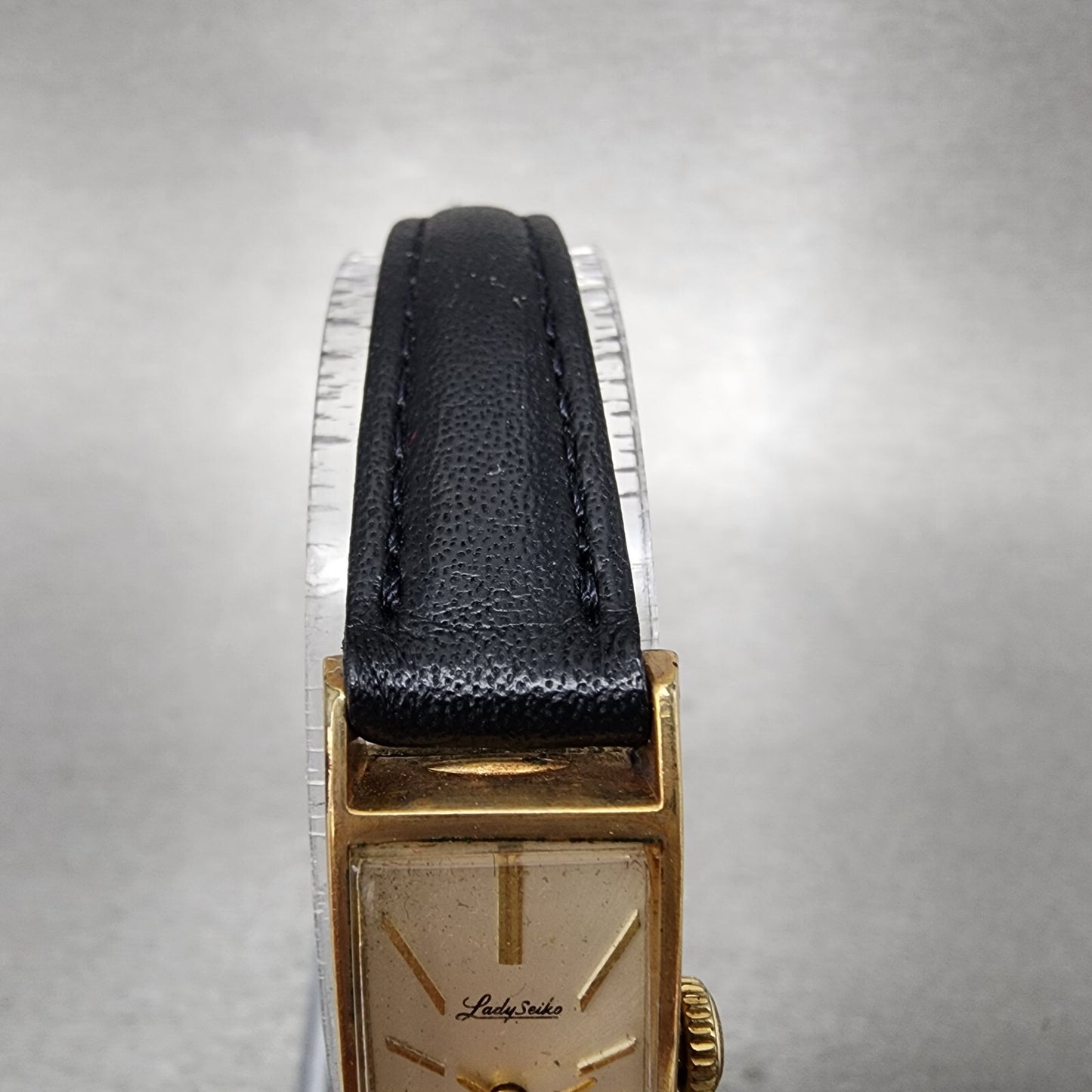 Seiko Lady Seiko Tank Watch Women 14mm Silver Dial Gold Tone Manual 4045H Runs5