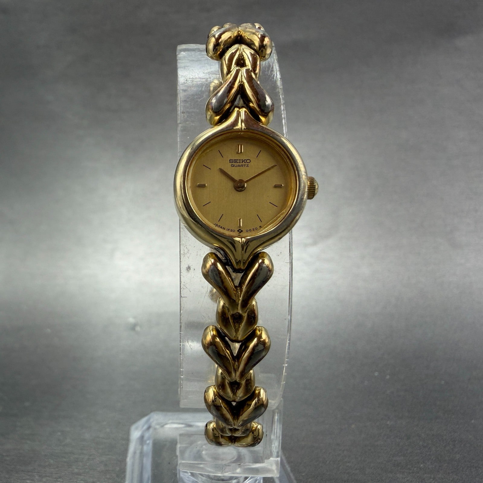 Seiko Watch Women 17mm Champagne Dial Gold Tone Round 1F20-0B20 New Battery5