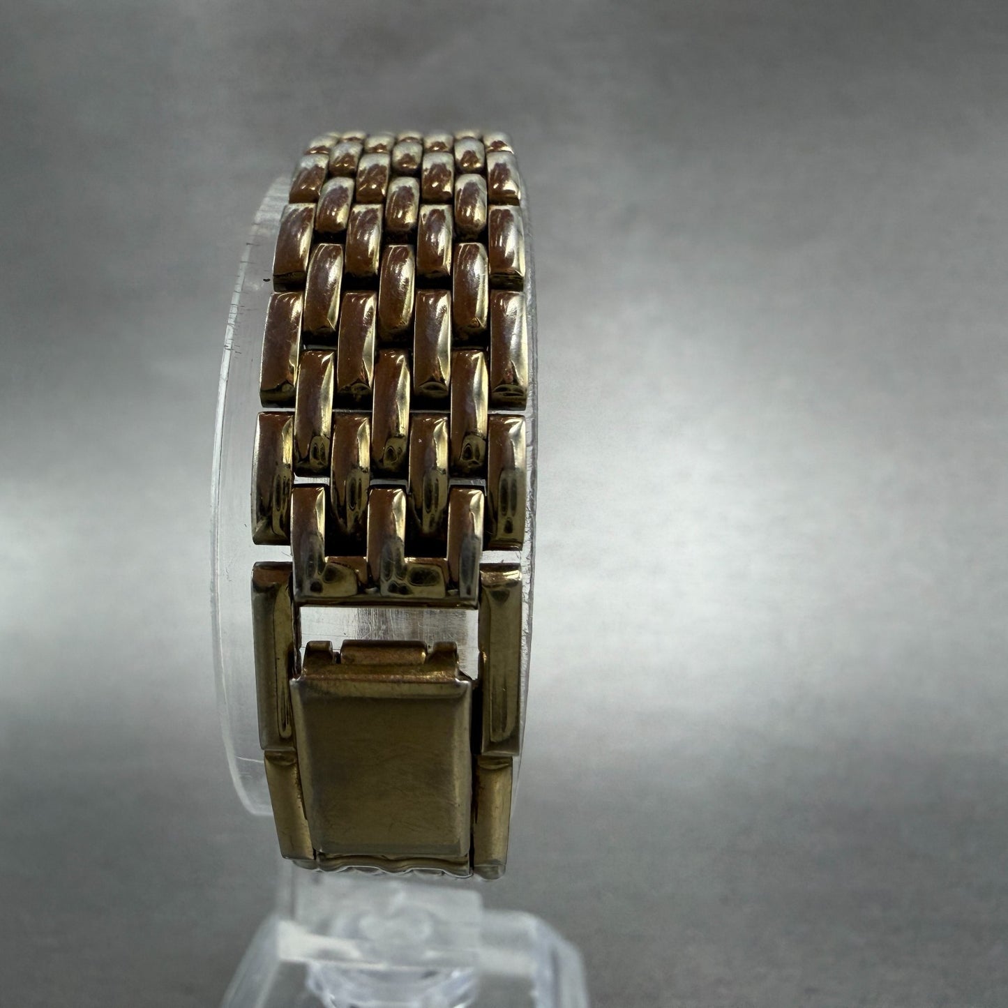 Seiko Tank Watch Women 18mm Champagne Dial Gold Tone V401-5650 New Battery VB7