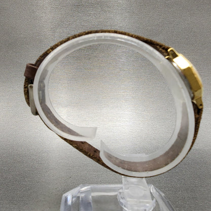 Seiko Watch Women 19mm Champagne Dial Gold Tone 14001149 New Battery8