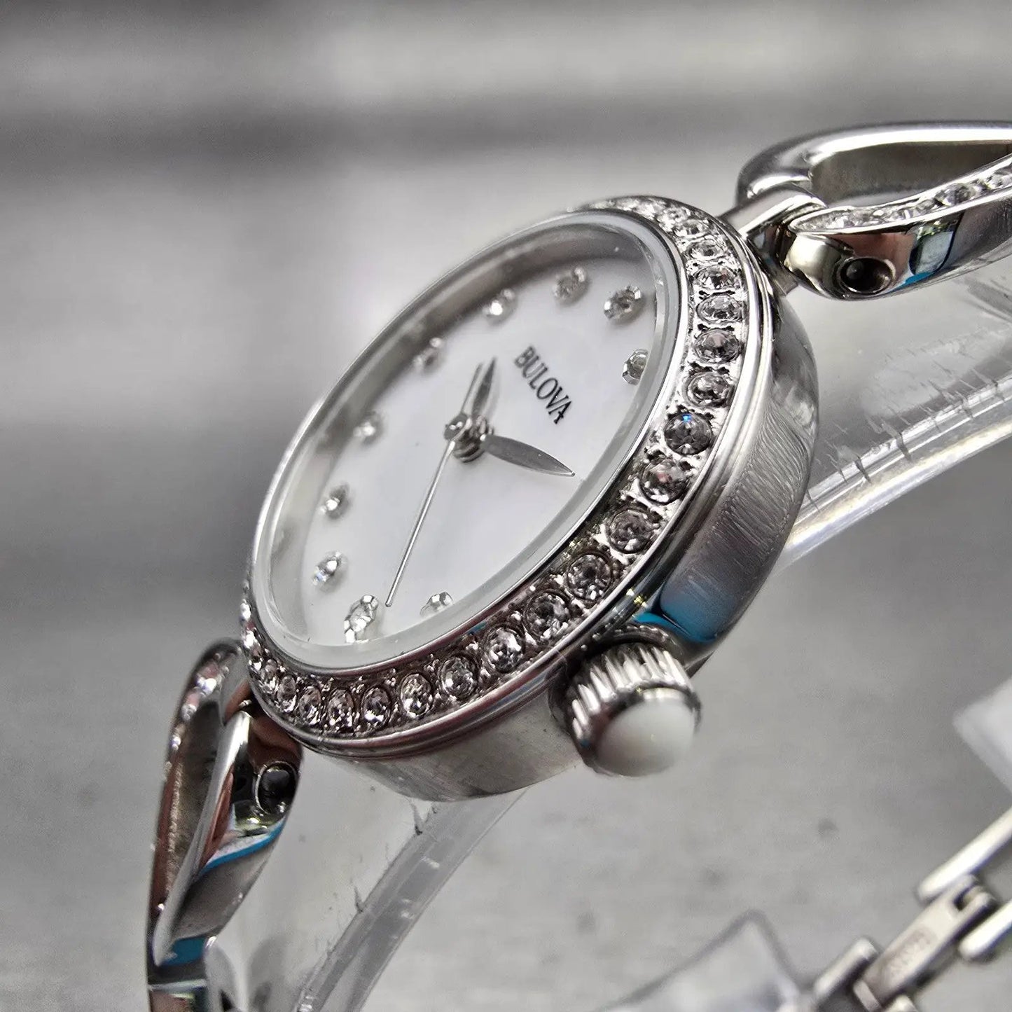 Bulova Watch Women 23mm MOP Dial Silver Tone Gemmed 96X129 New Battery2