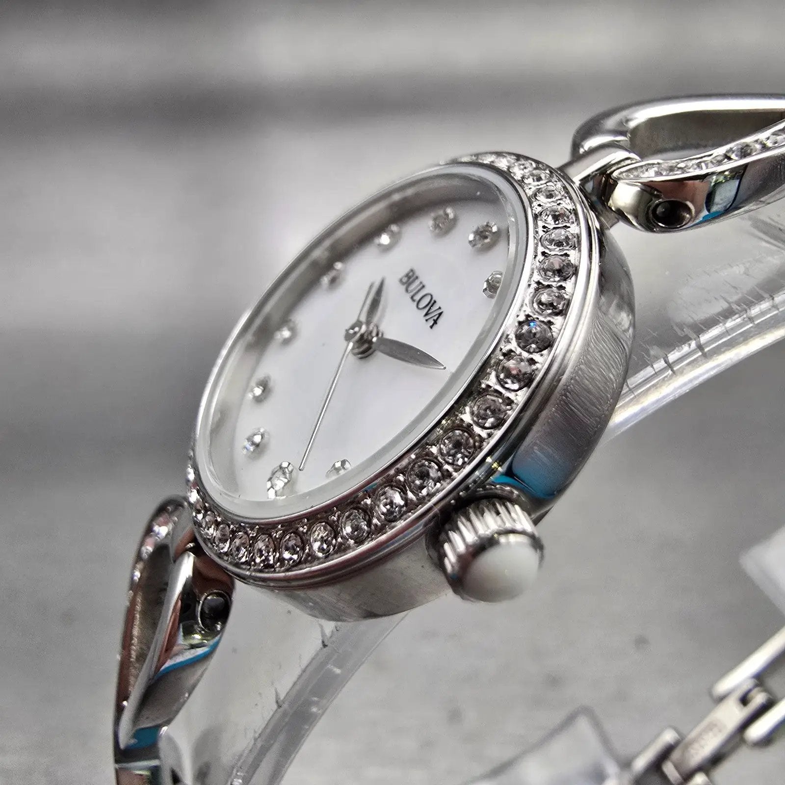 Bulova Watch Women 23mm MOP Dial Silver Tone Gemmed 96X129 New Battery2
