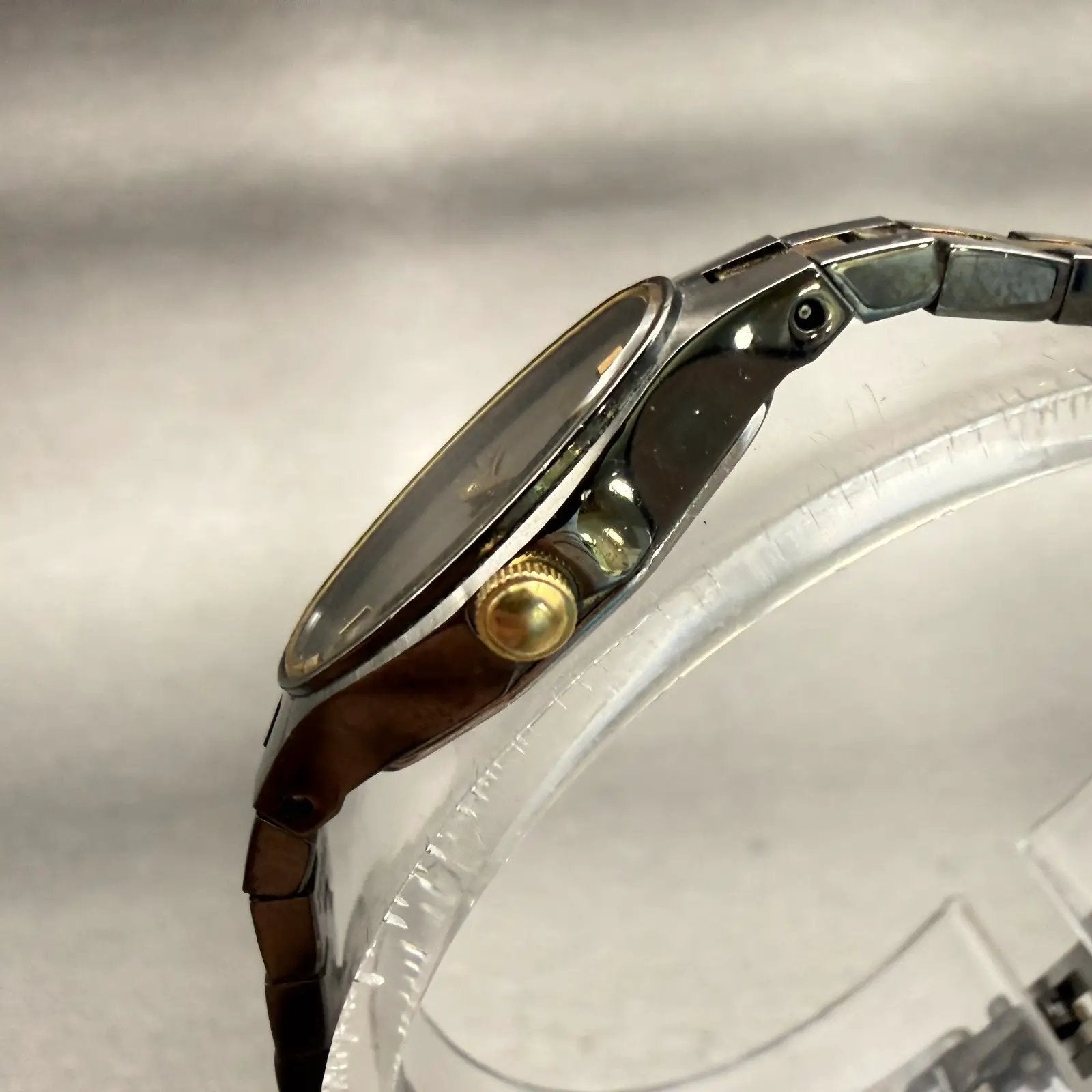 Seiko Watch Women 12mm Gray Dial Two Tone Oval 1E20-5719 Vintage New Battery2
