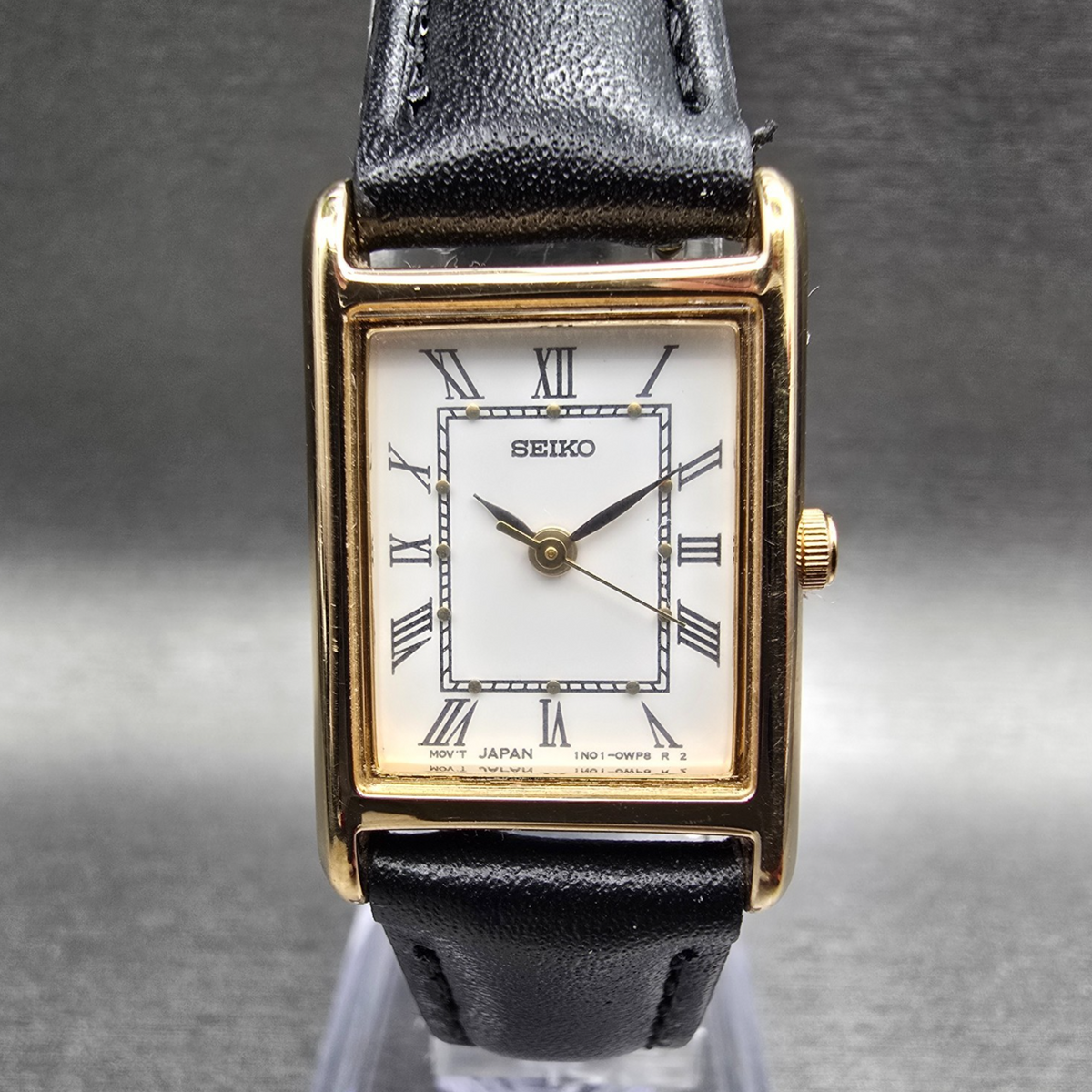Seiko Tank Watch Women 18mm White Dial Gold Rectangle 1N01-0LK0 New Battery JP0