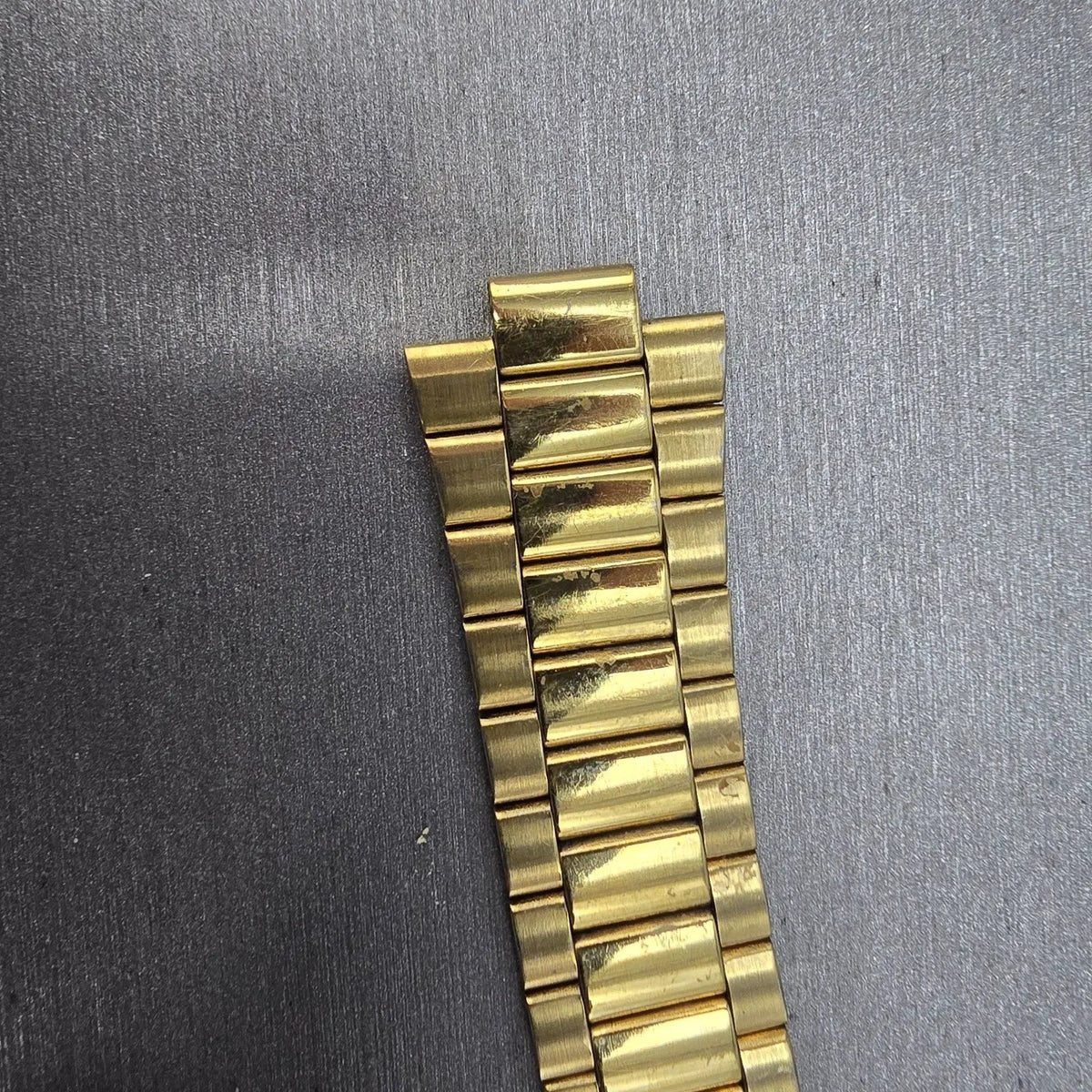 Seiko Bracelet 20mm Stainless Steel Gold Tone Tri Folding Clasp Vintage Japan L5