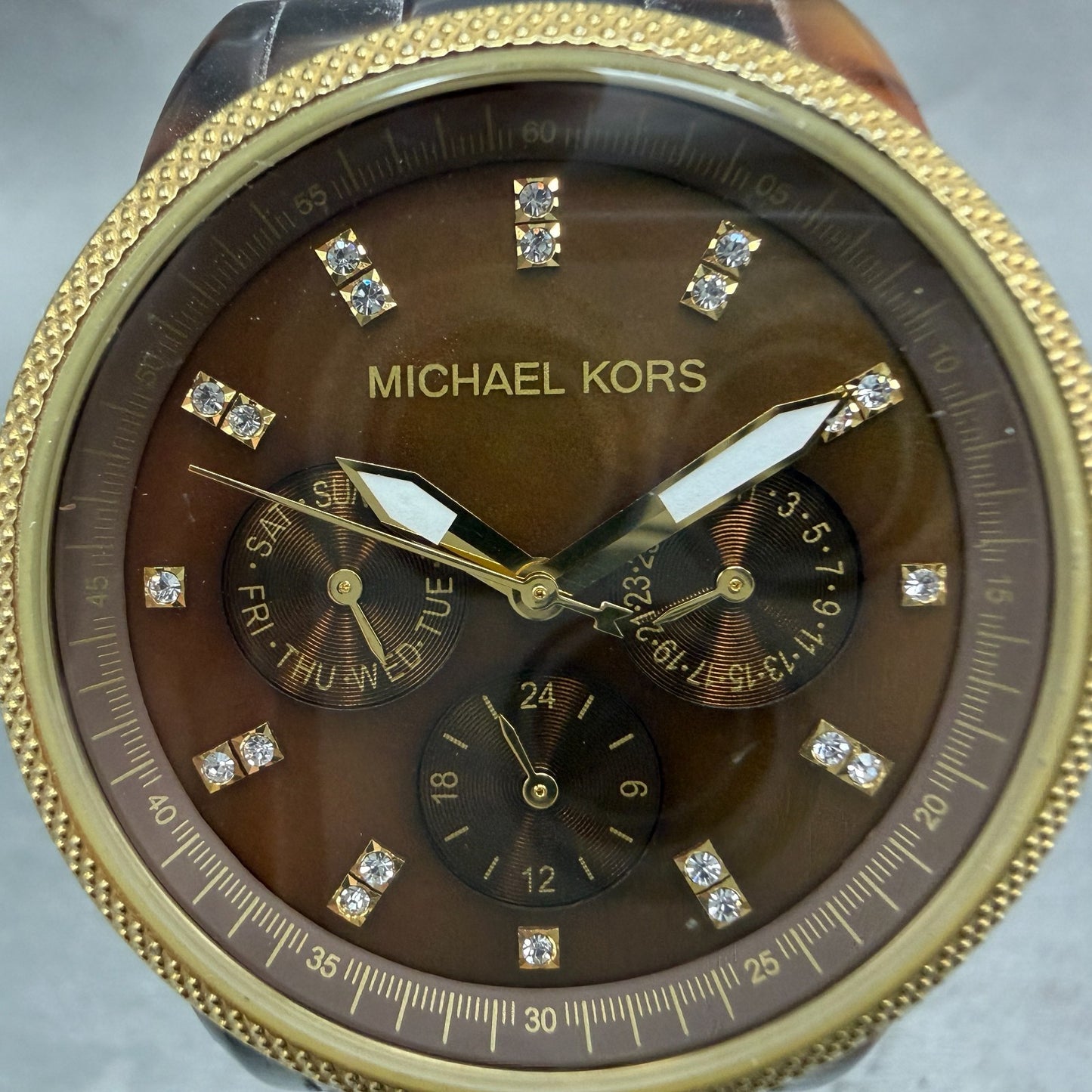 Michael Kors Watch Women 37mm Brown Dial Gold Brown Tone Daydate New Battery PT1