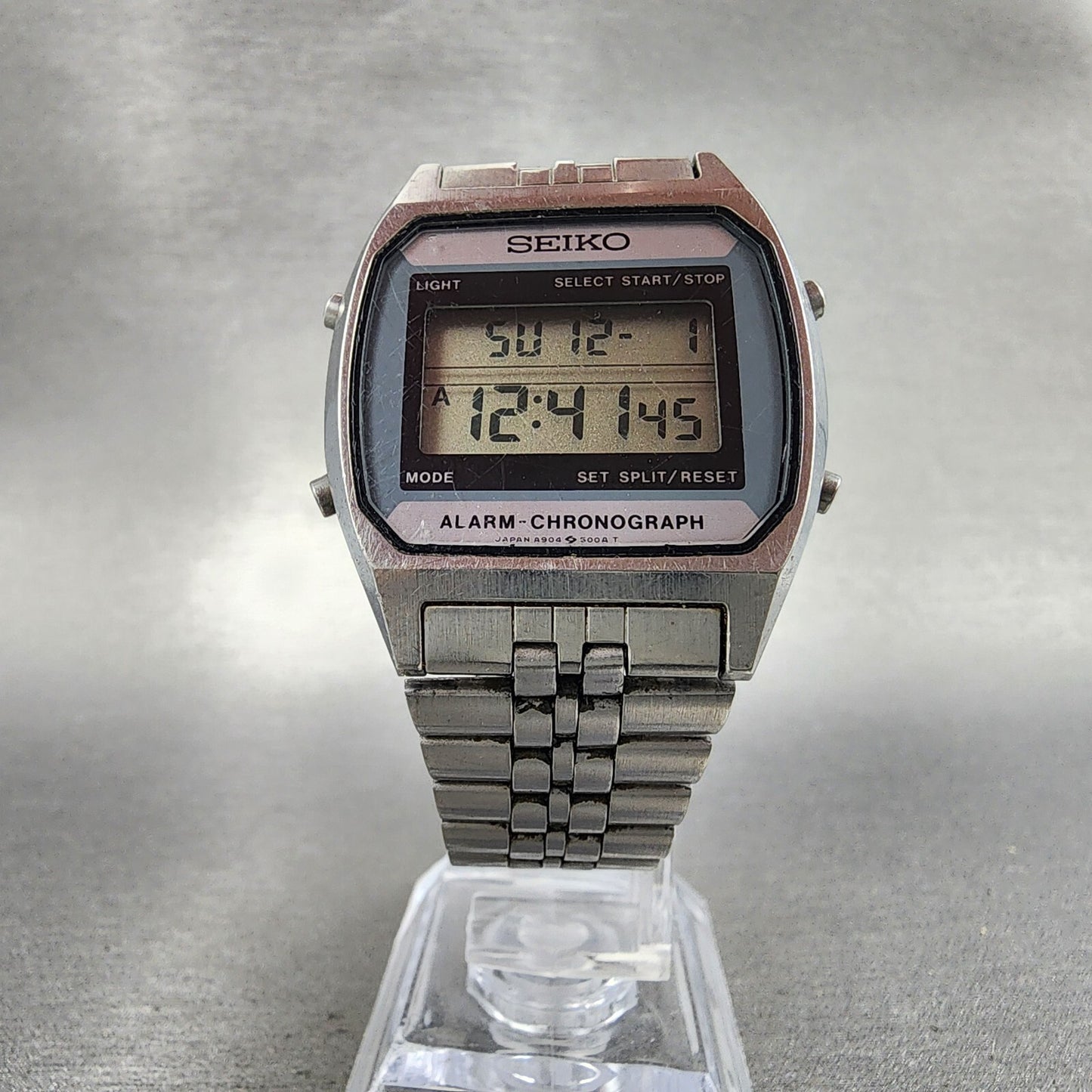 Seiko Digital Watch Men 33mm LCD Stainless Steel Alarm Chrono A9045009 New Batt5