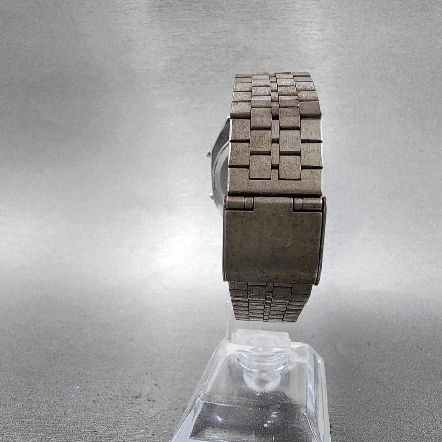 Seiko Alba Digital Watch Men 34mm Alarm Chronograph Daydate Y7895500 PARTS8