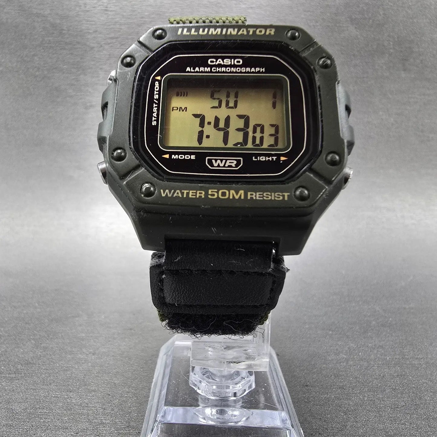 Casio Illuminator W-218H Watch Men 43mm Green Alarm Chrono Digital New Battery F5