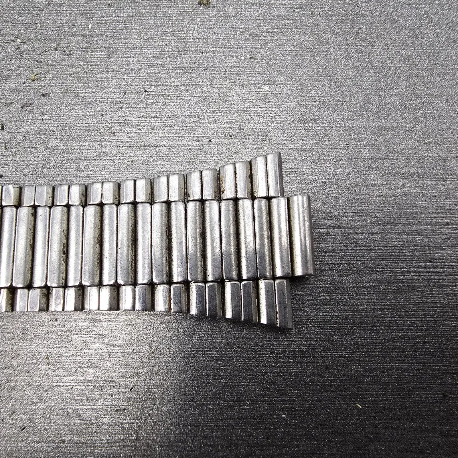 Seiko Bracelet 9mm Stainless Steel Silver Tone Tri Folding Clasp VTG Japan4