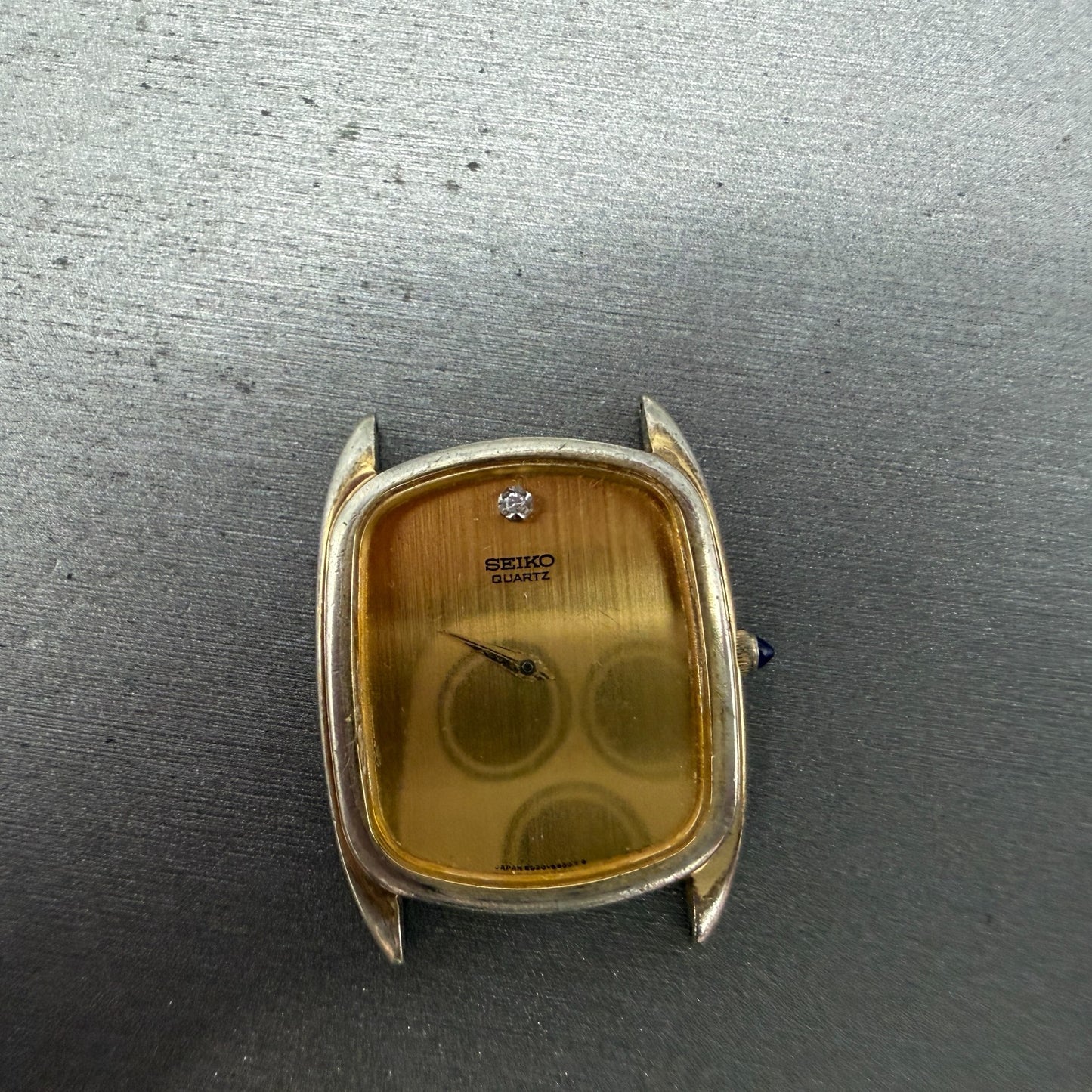 Seiko Watch Men 28mm Champagne Dial Gold Tone Rectangle 6020-5699 PARTS Vintage0