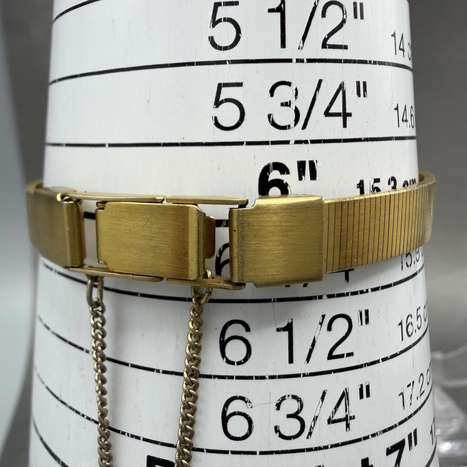 Citizen CQ Watch Women 16mm Champagne Dial Gold Tone 3220326170 New Battery10