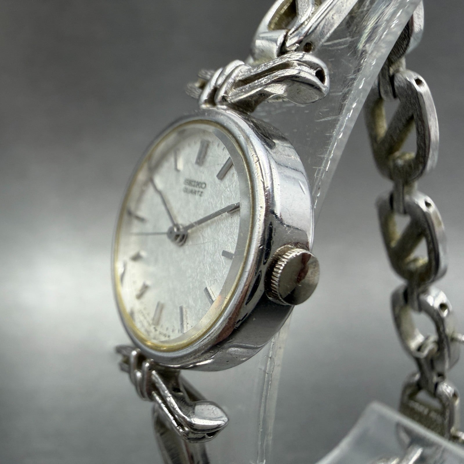 Seiko Watch Women 21mm Silver Dial Silver Tone Round 1421-0030 New Battery2
