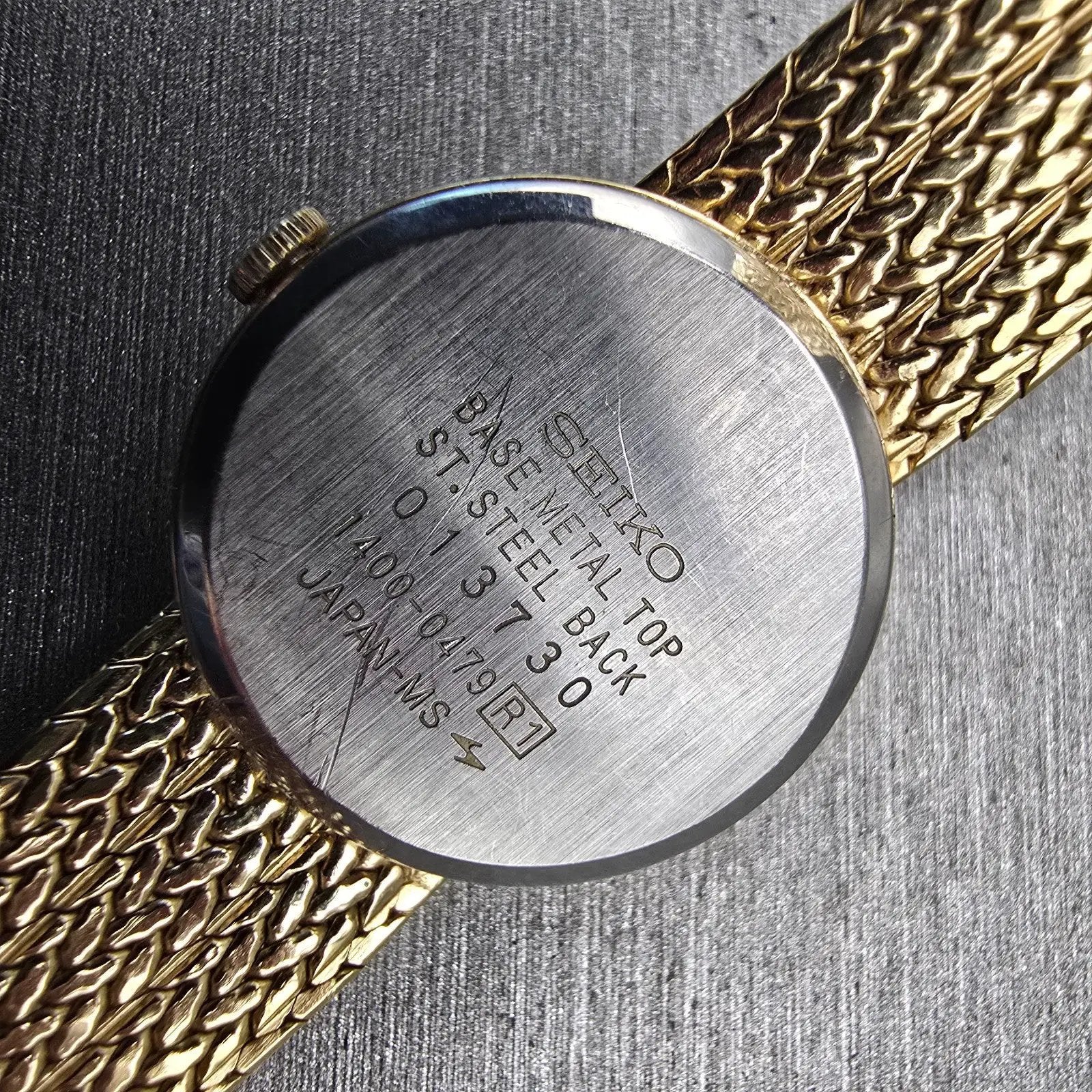 Seiko Watch Women 22mm Gold Dial Gold Tone Round 1400-0479 New Battery Vintage10