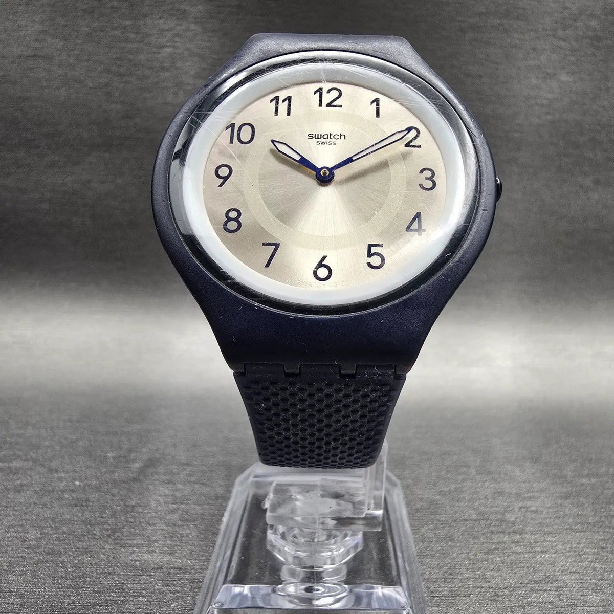Swatch Skinnight Watch Men 40mm Champagne Dial Blue Case SVUN101 New Battery5