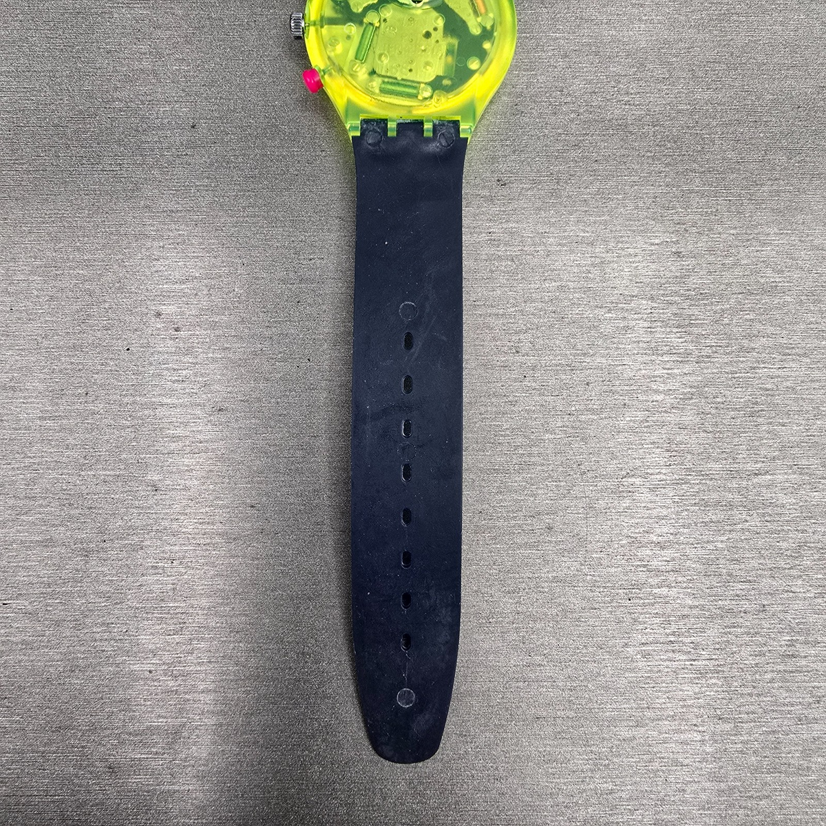 Swatch Chrono Grand Prix Watch Men 37mm Blue Dial Yellow Case SCJ101 New Battery10