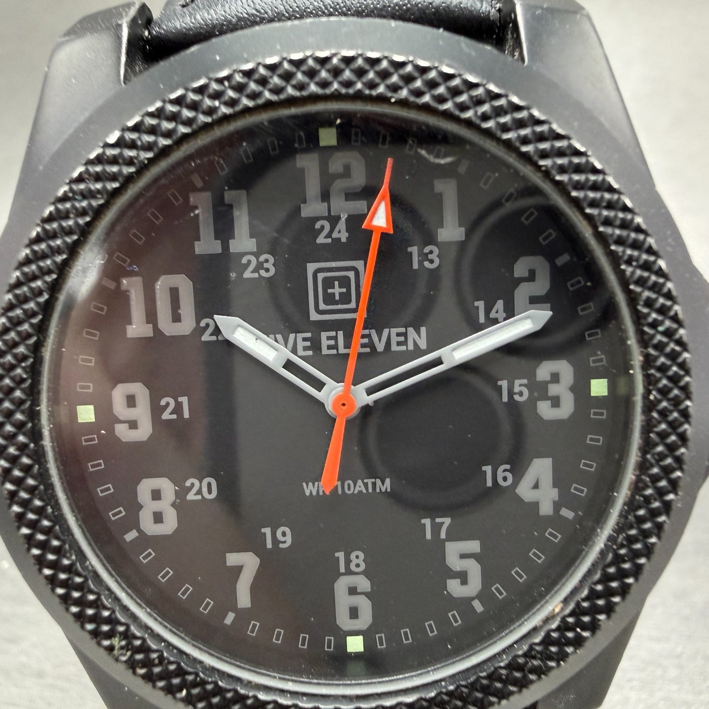 5.11 Tactical Pathfinder Watch Men 43mm Black Dial Black Tone Round New battery1
