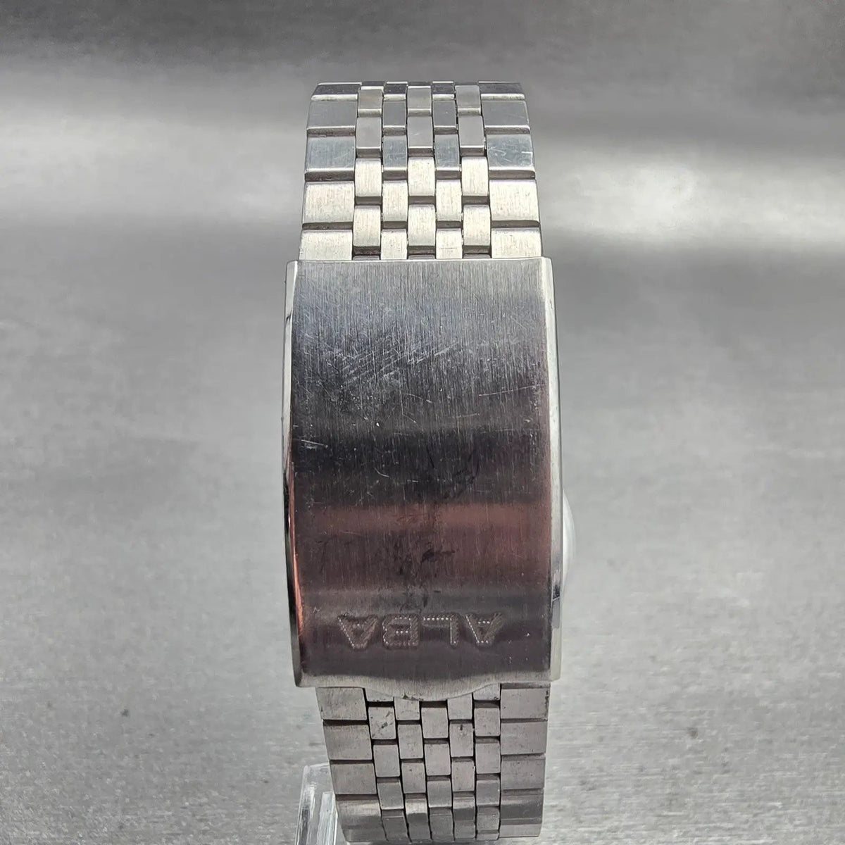 Seiko Alba Watch Men 34mm White Dial Silver Tone Daydate V743-8A10 New Battery H7