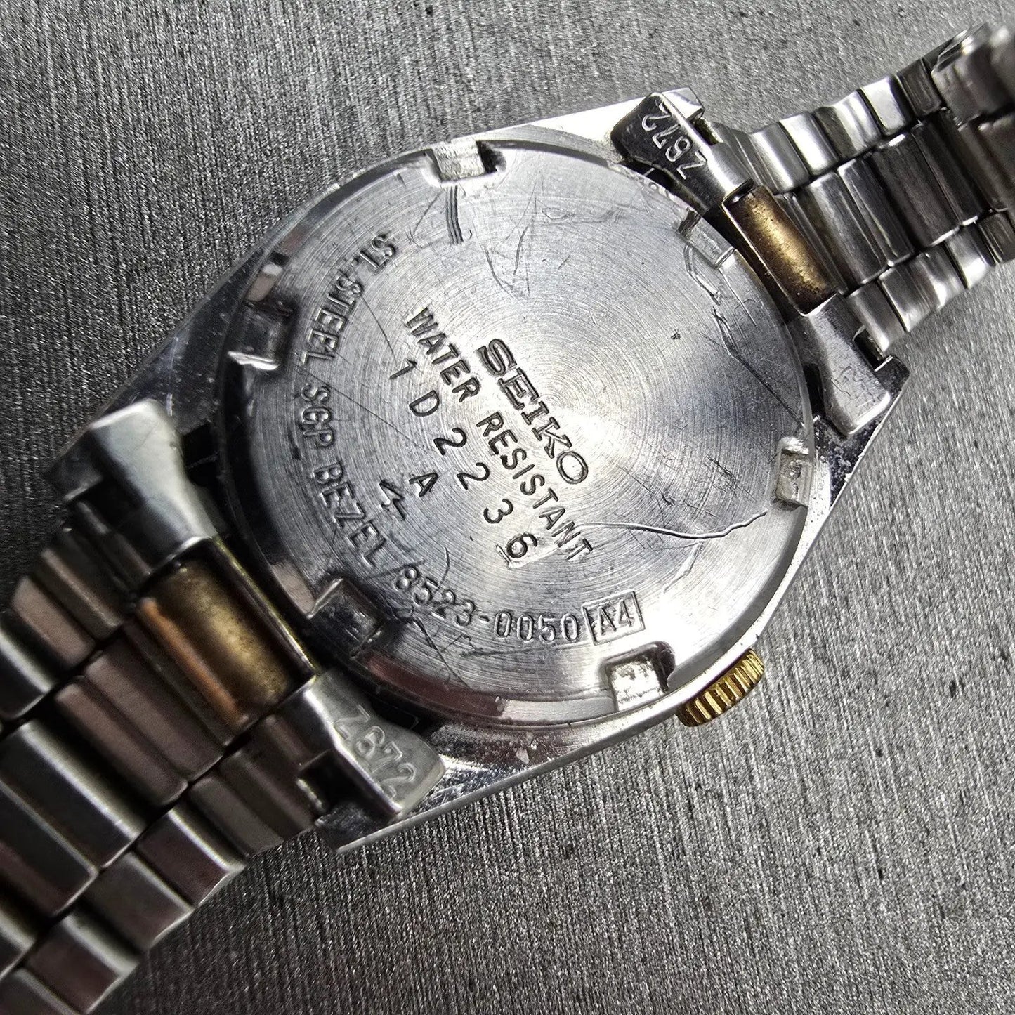 Seiko SQ Watch Women 24mm Silver Dial Two Tone Daydate Round 8523-0050 New BattF10
