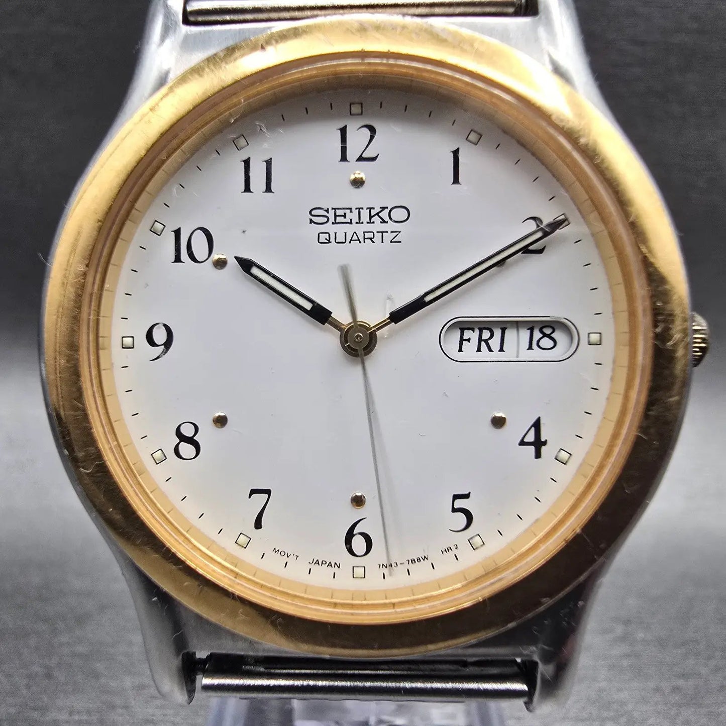 Seiko Watch Men 36mm White Dial Two Tone Daydate Round 7N43-7B19 New Battery JT1