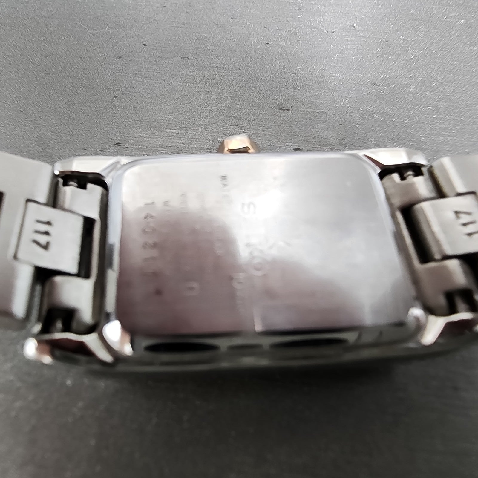 Seiko Solar Tank Watch Women 19mm White Dial Two Tone Rectangle Lukia V111 RunsA9