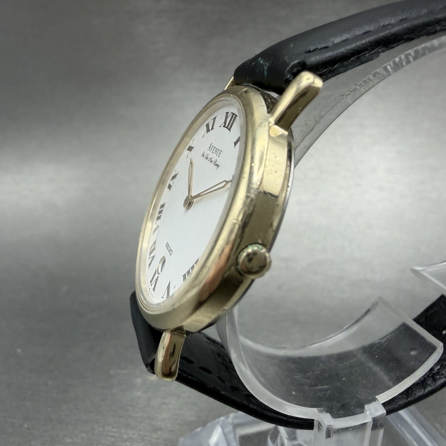 Seiko Avenue Watch Men 32mm White Dial Gold Tone Date 5P39-6070 New Battery2