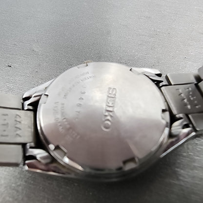 Seiko Solar Watch Women 25mm White Dial Two Tone Daydate Round V1380AA0 Runs9