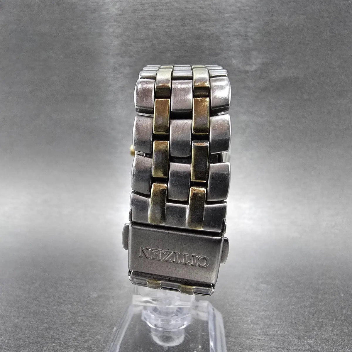 Citizen Eco-Drive Watch Men 35mm Black Dial Two Tone Daydate E100-K003091 Runs Q7