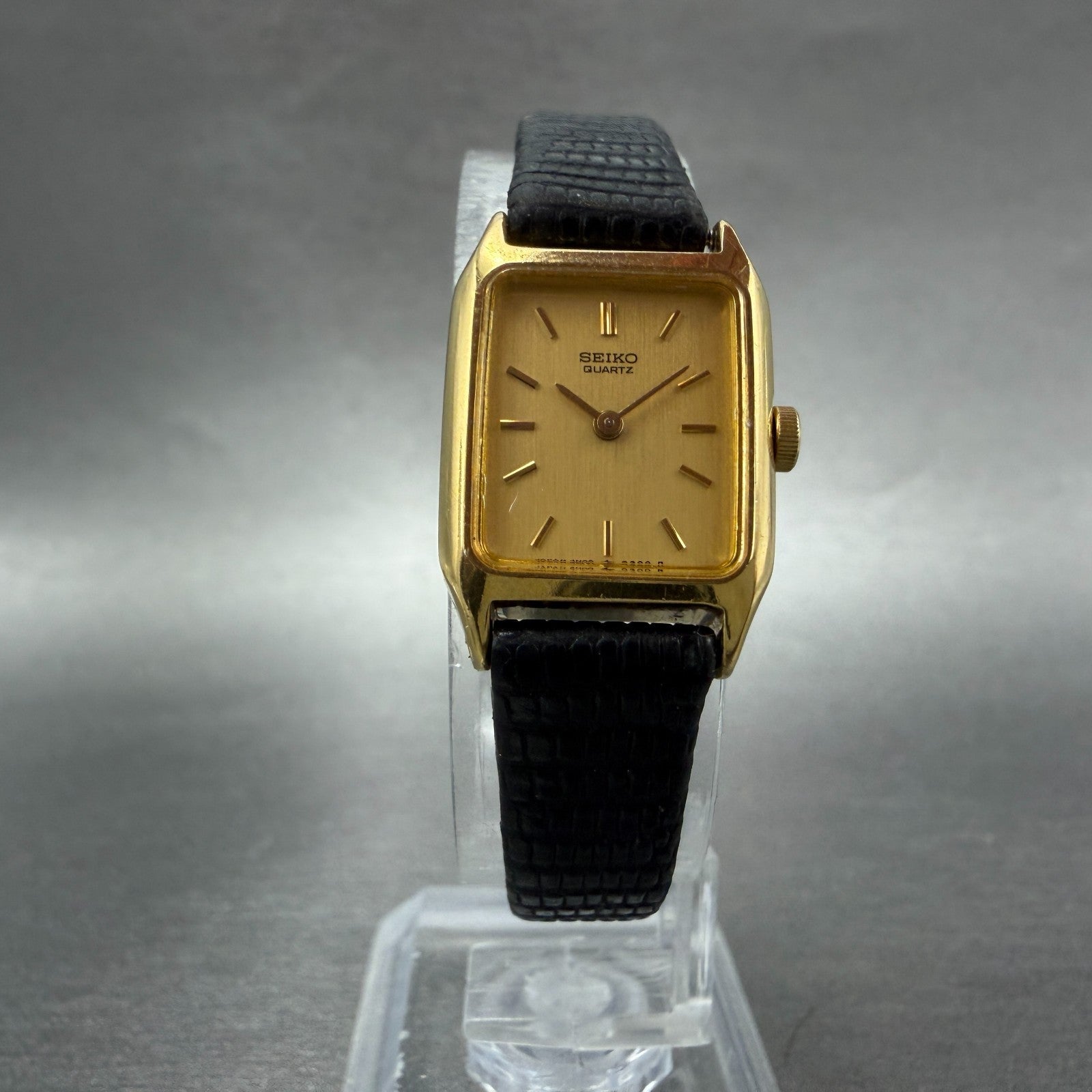 Seiko Tank Watch Women 17mm Champagne Dial Gold Tone 4N00-5129 New Battery HJ85