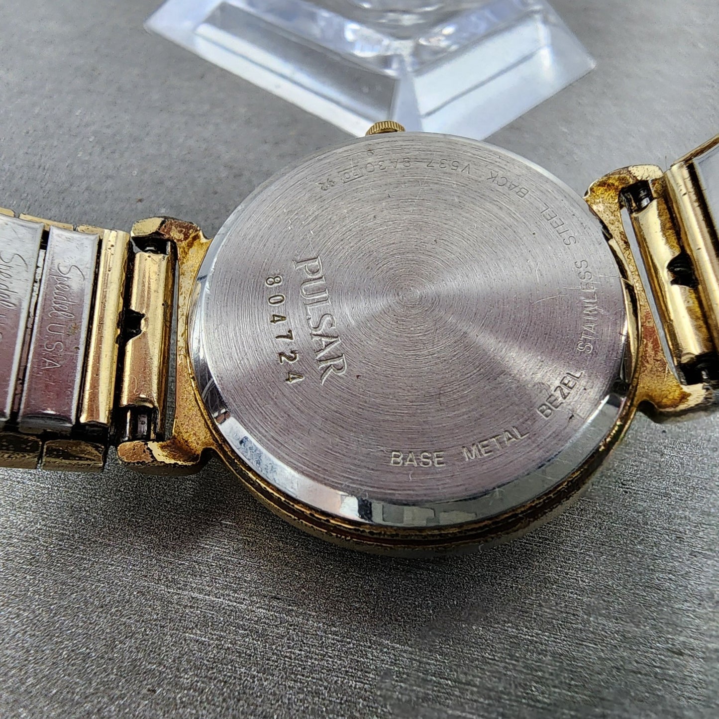 Seiko Pulsar Watch Men 33mm White Dial Gold Tone Date V5378a30 New Battery9