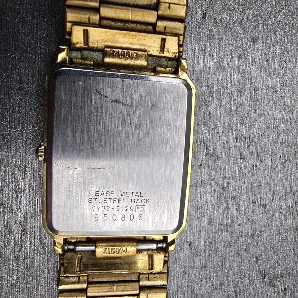 Seiko Tank Watch Men 26mm Black Dial Gold Tone Date Rectangle 5Y32-5129 New Batt10