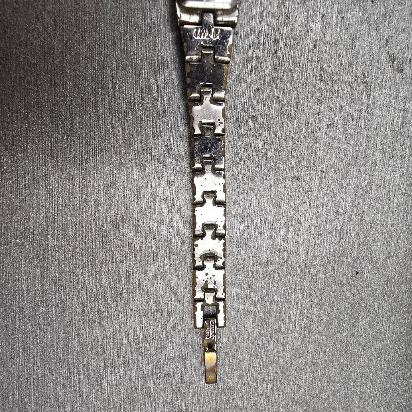 Seiko Watch Women 13mm White Dial Two Tone Rectangle 2E20-7479 New Battery VTG12