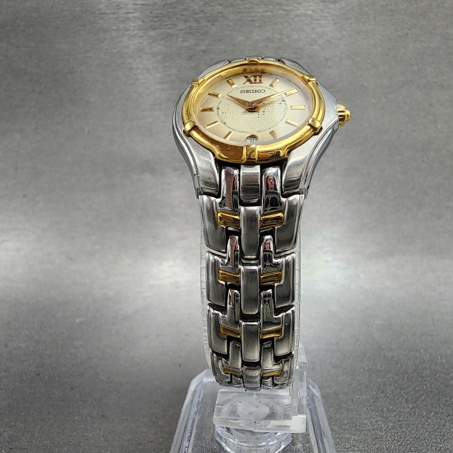 Seiko Watch Women 26mm Champagne Dial Two Tone Date V7890369 New Battery ABC1235