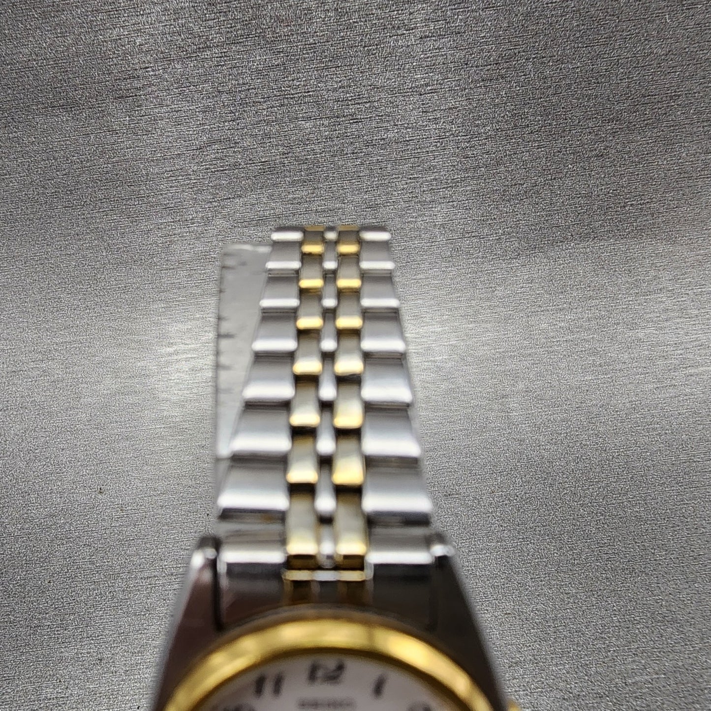 Seiko Watch Women 23mm White Dial Two Tone Daydate 7n830011 New Battery ABC1234