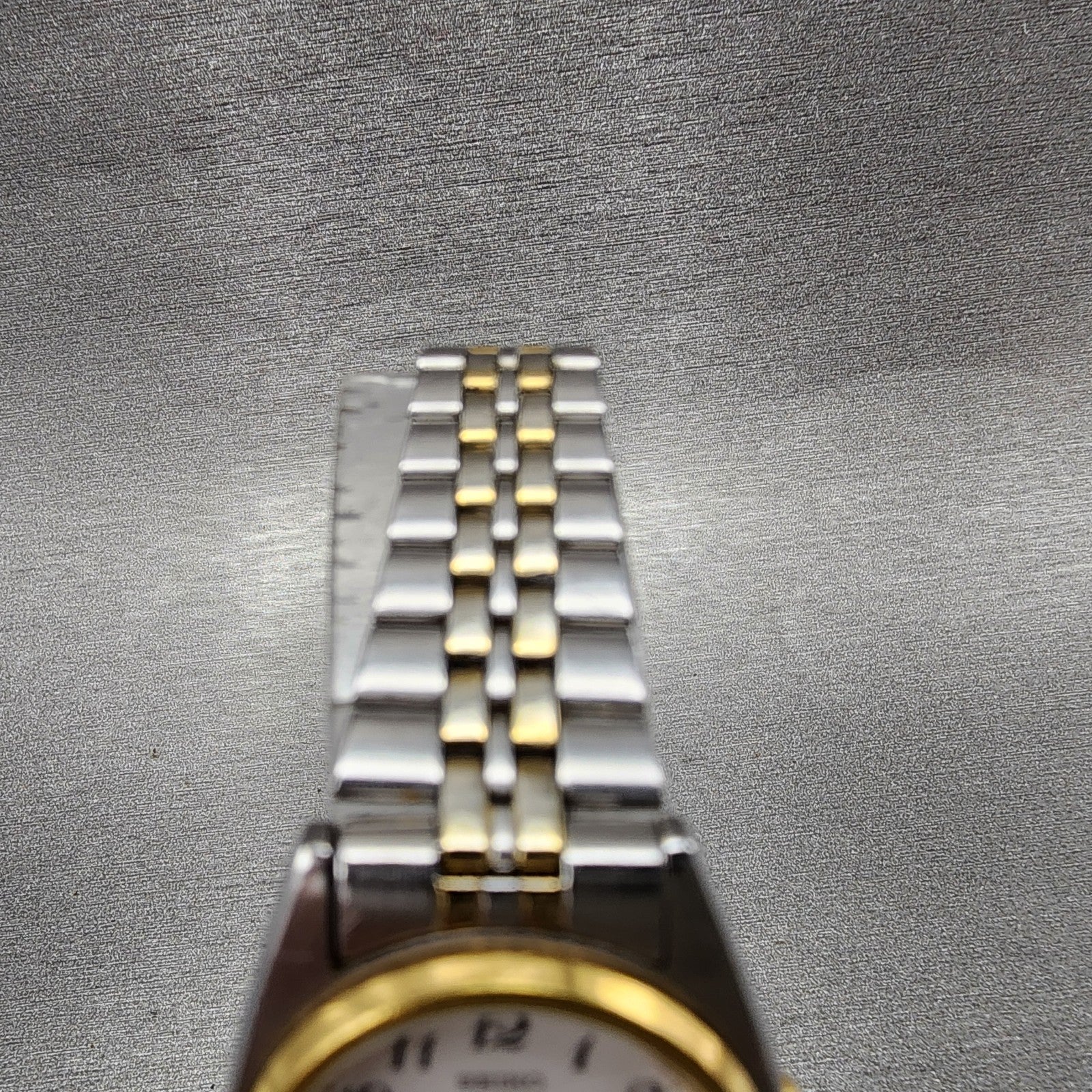 Seiko Watch Women 23mm White Dial Two Tone Daydate 7n830011 New Battery ABC1234