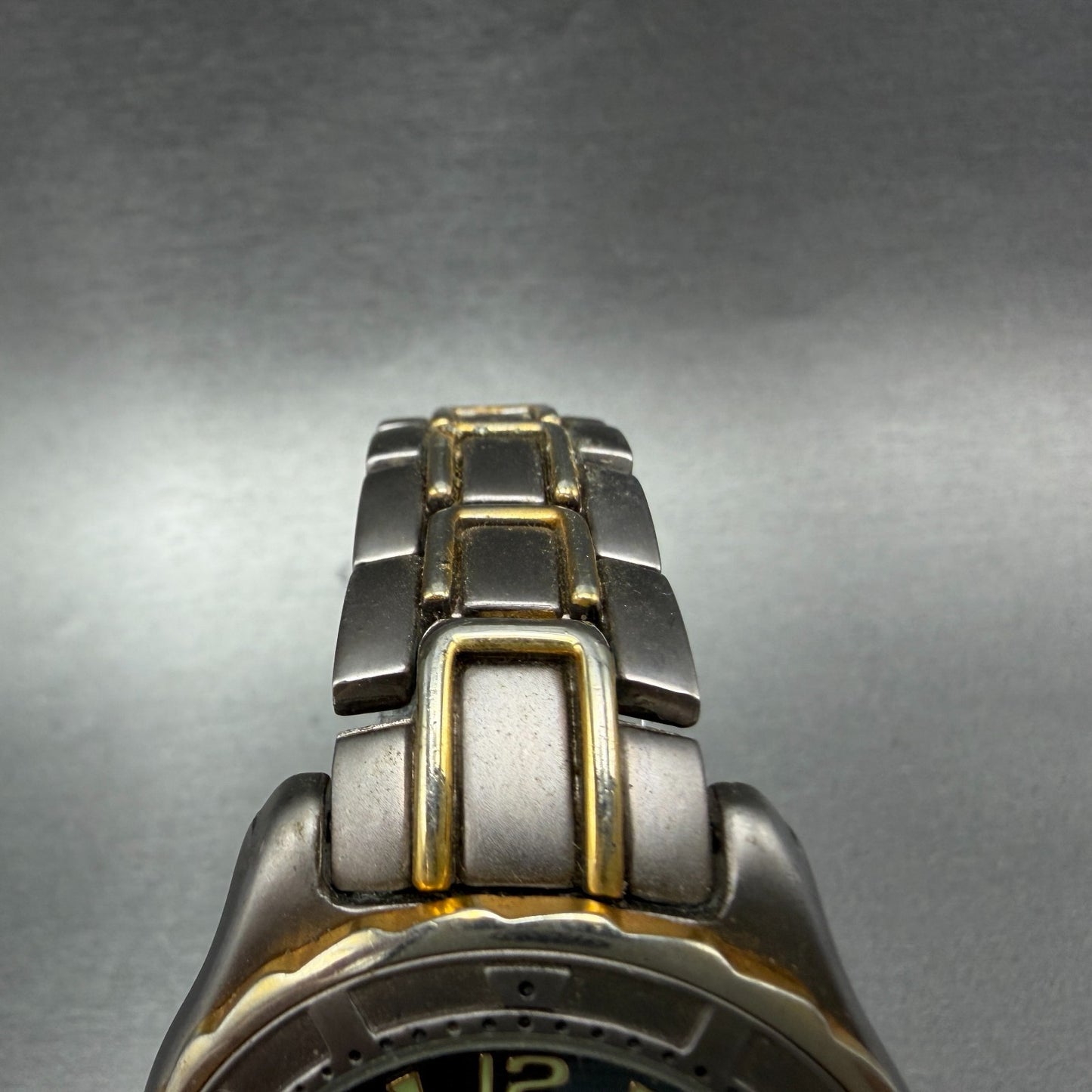 Benrus Watch Women 39mm Black Dial Two Tone Date Round New Battery Vintage4