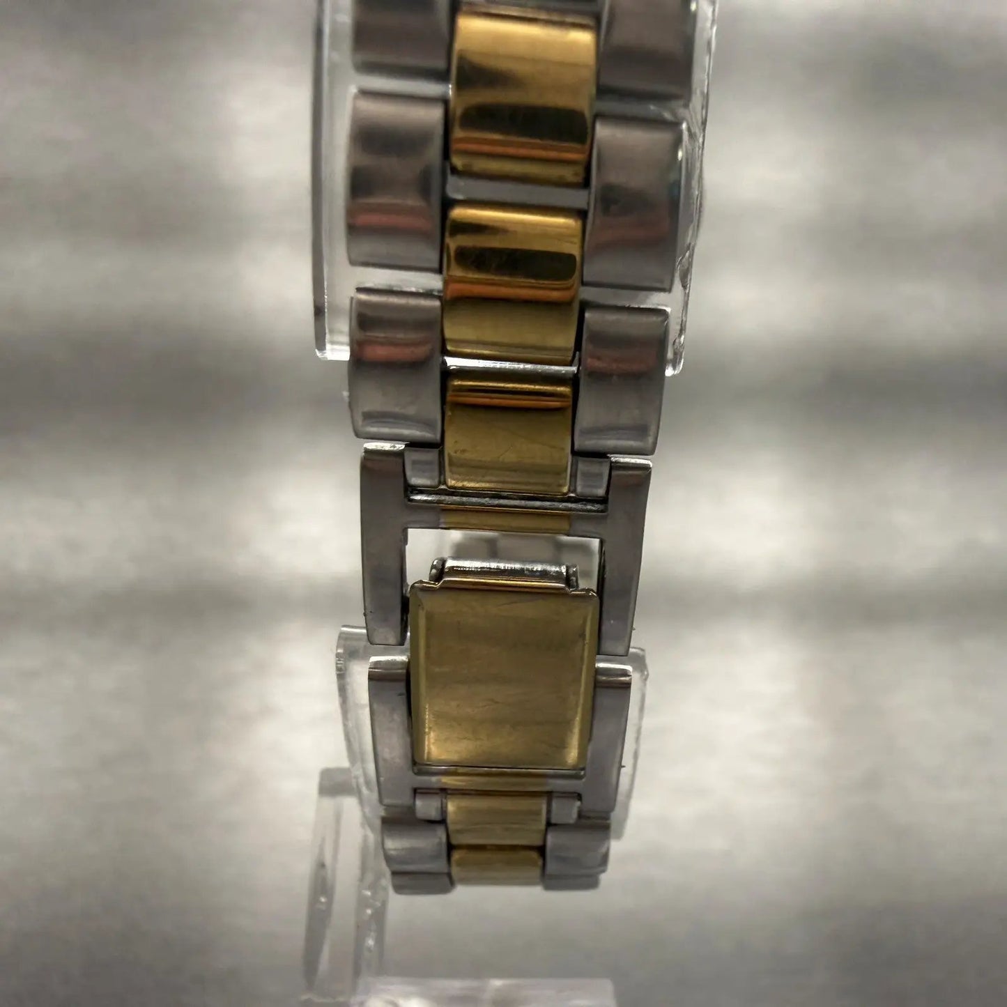 48101656