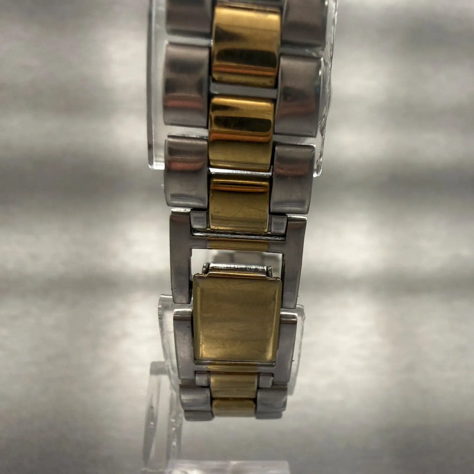 48101656