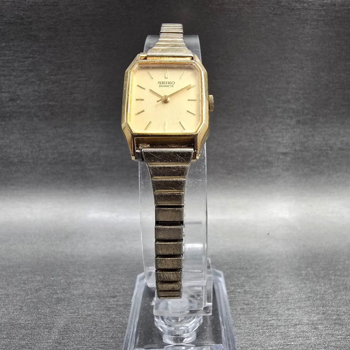 Seiko Watch Women 19mm Champagne Dial Gold Tone Rectangle 5421-5110 New Batt JP75