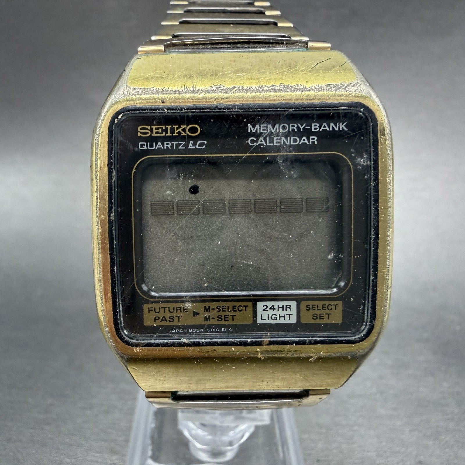 Seiko Memory Bank Calendar Digital Watch Men 34mm Two Tone VTG M354-5019 PARTS0
