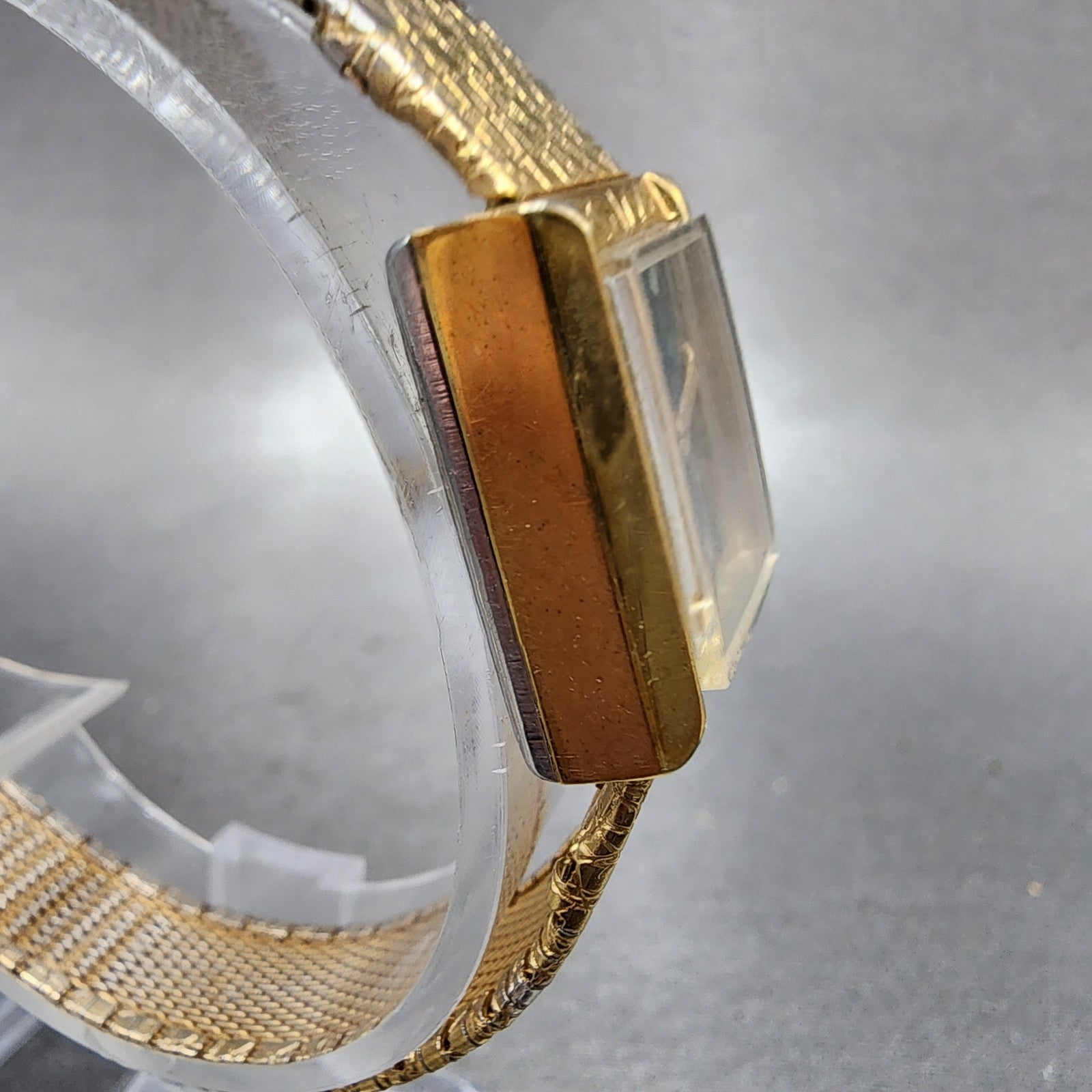 Timex Tank Watch Women 17mm Green Dial Gold Tone Rectangle Manual Wind Runs3