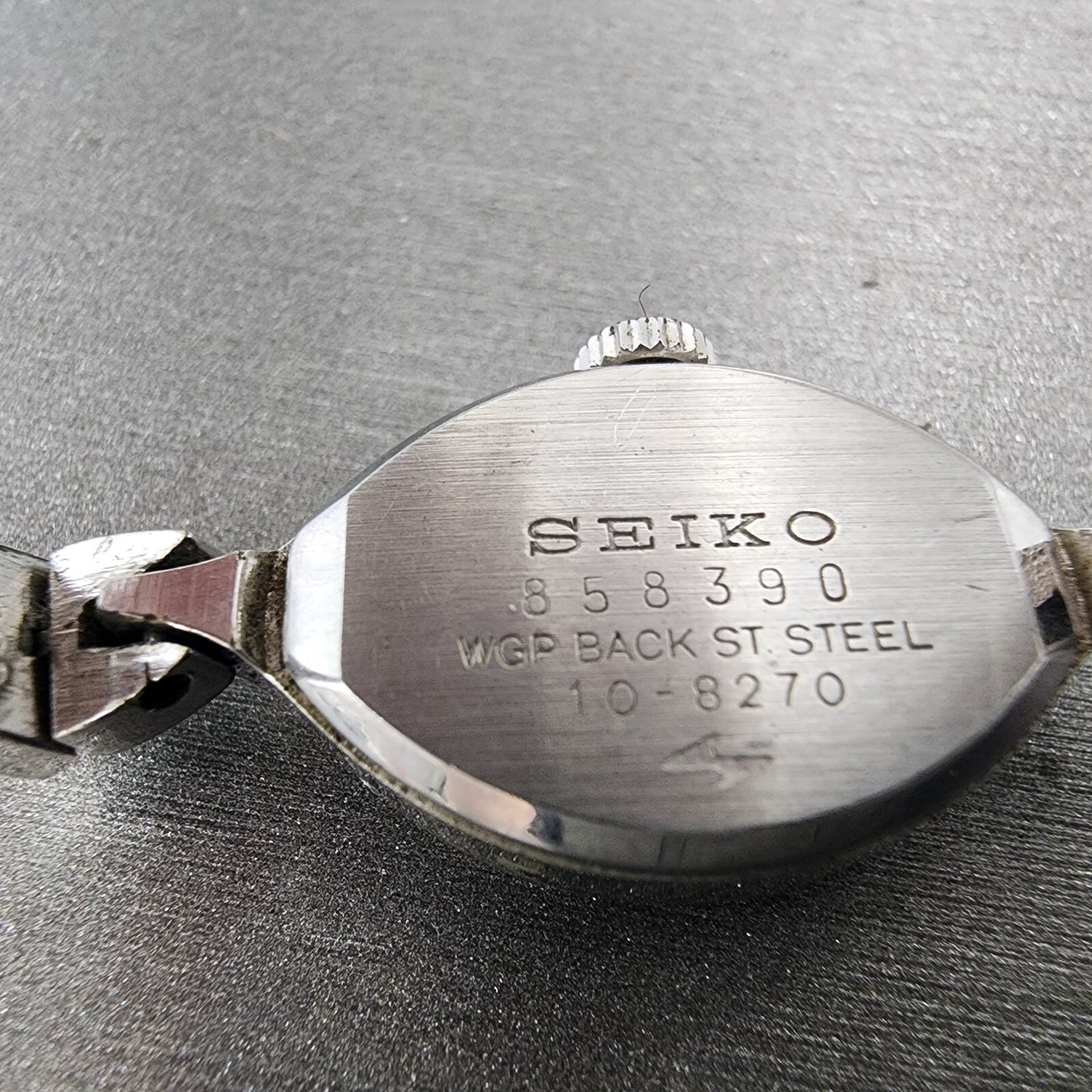 Seiko Solar Watch Women 14mm Silver Dial White Gold Plated Oval Manual Wind Runs9
