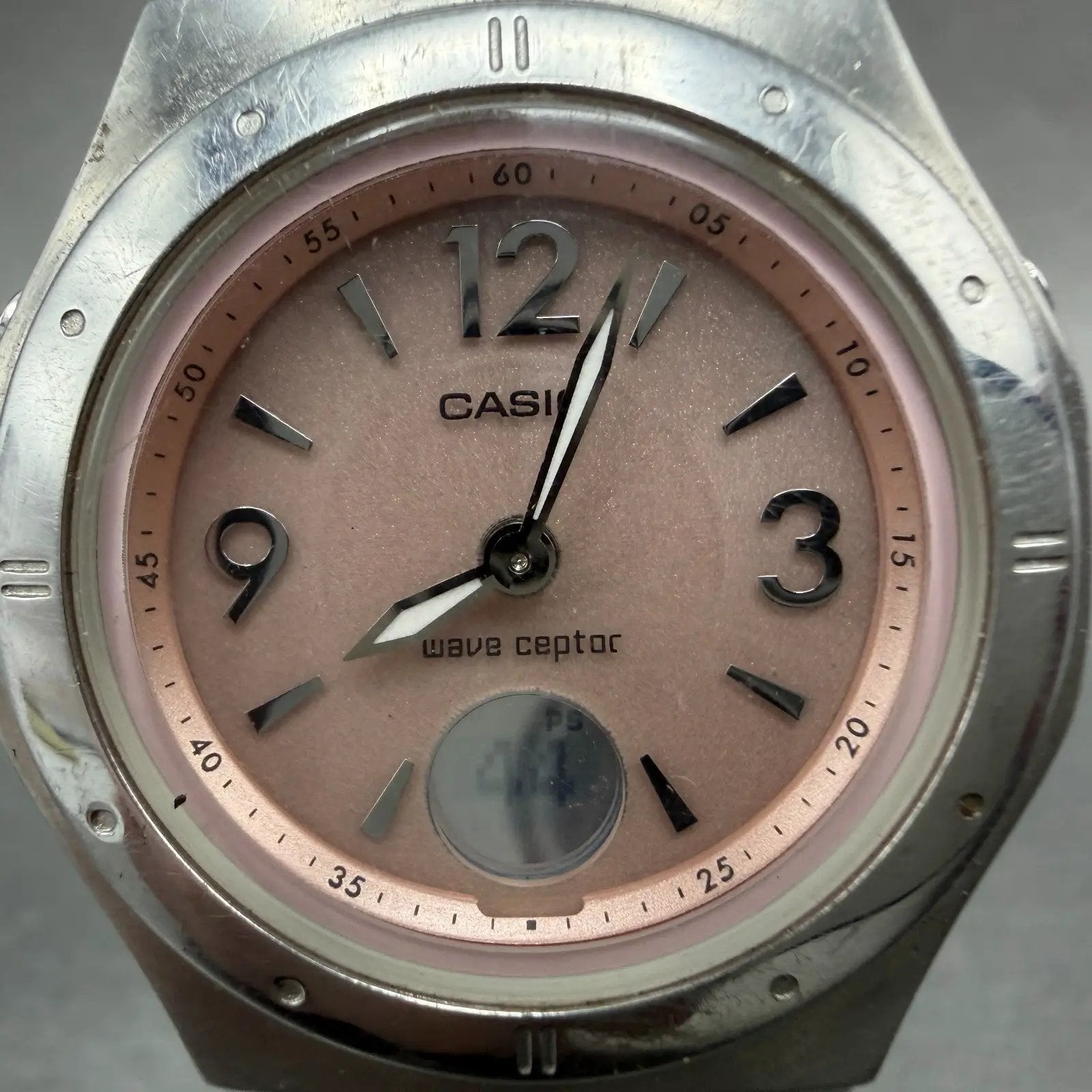 Casio Wave Ceptor Watch Women 34mm Pink Dial Silver Tone Date LWA-M140 New BattA1