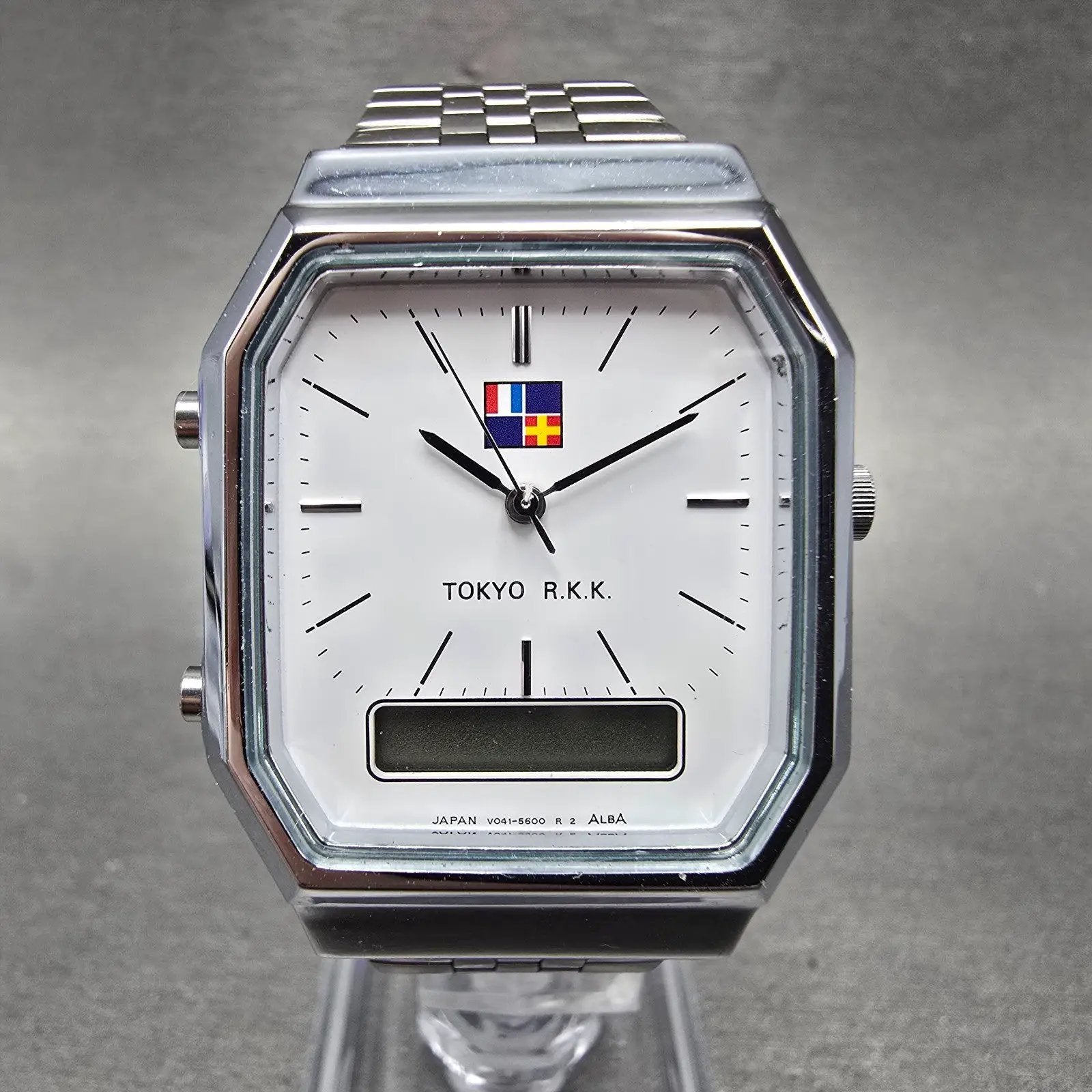 Seiko ALBA Watch Men 29mm White Dial Silver Tone Analog Digital V041-5050 PARTS0