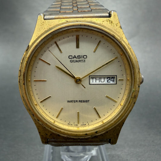 Casio MQ-514 Watch Men 33mm Silver Dial Gold Tone Round Daydate New Battery0