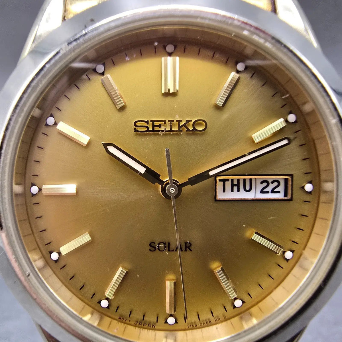 Seiko Watch Men 37mm Gold Dial Gold Tone Solar Daydate V158-0AB0 Works1