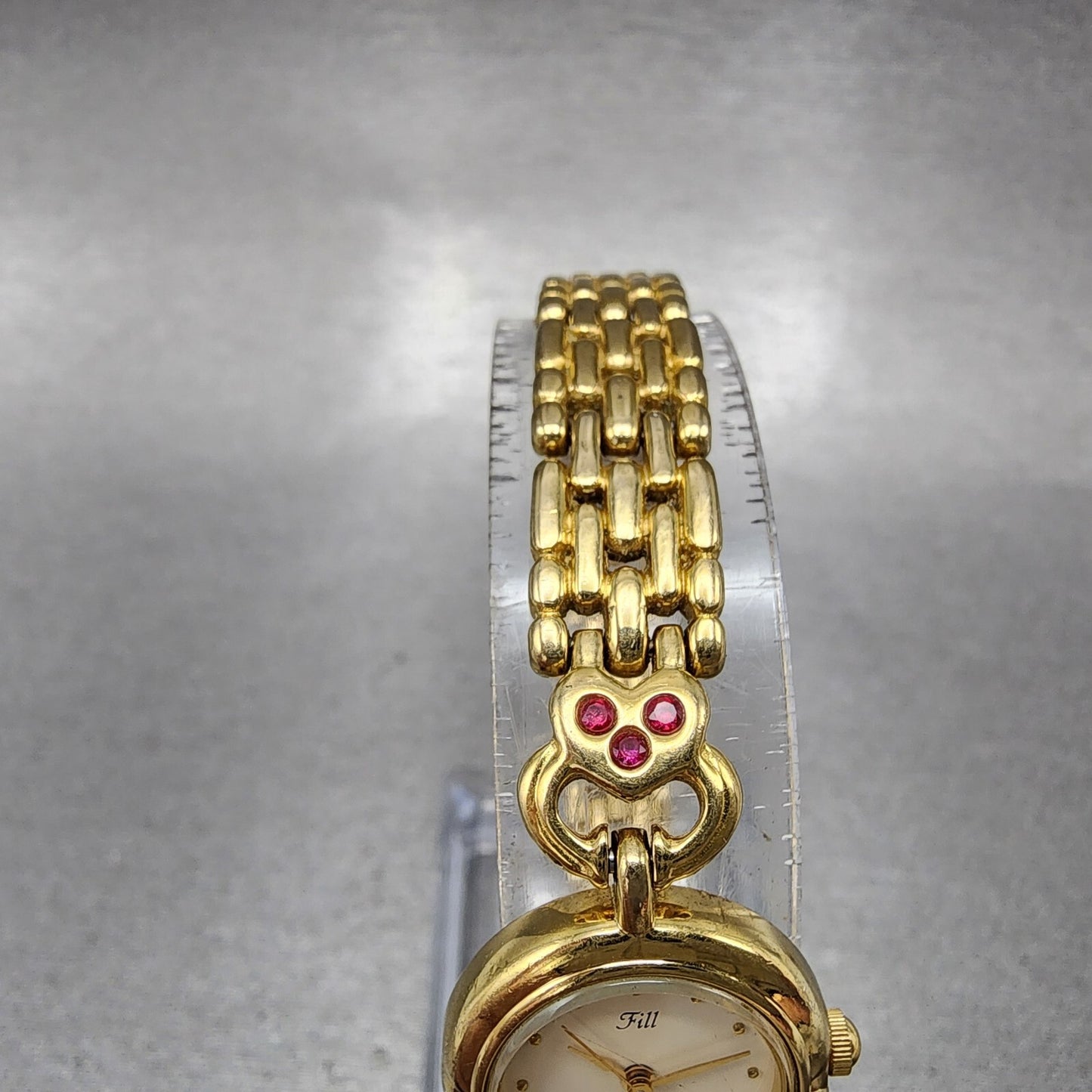 Vega Fill Watch Women 19mm Cream Dial Gold Tone Round Red Gems New Battery4
