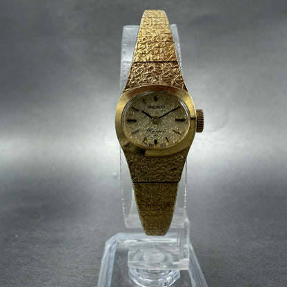 Seiko Rainbow Watch Women 17mm Champagne Dial Gold Tone Manual 11-7450 Runs5
