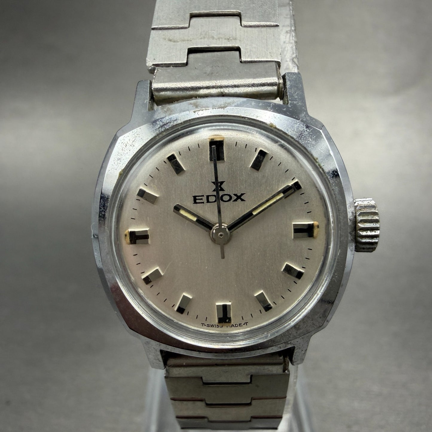 Edox Watch Women 23mm Silver Dial Silver Tone Round Manual Wind Runs VTG0